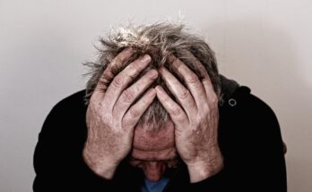 head pain on top of head