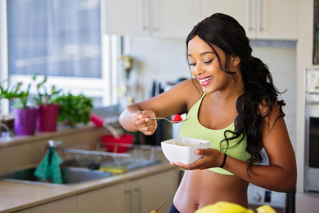 Infographic showing benefits of healthy eating